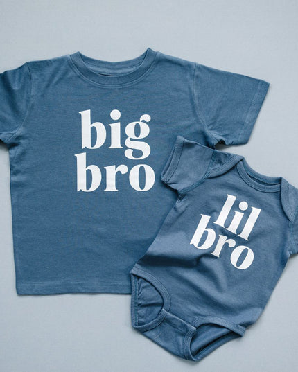 Blue t-shirt and bodysuit set with 'big bro' and 'lil bro'