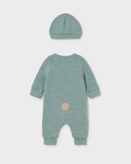 Baby romper with bear design and hat