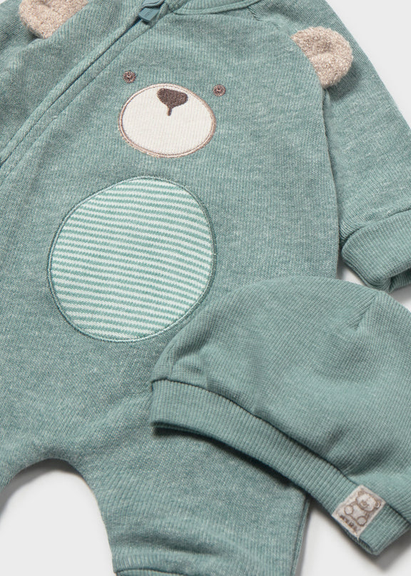 Baby romper with bear design and hat
