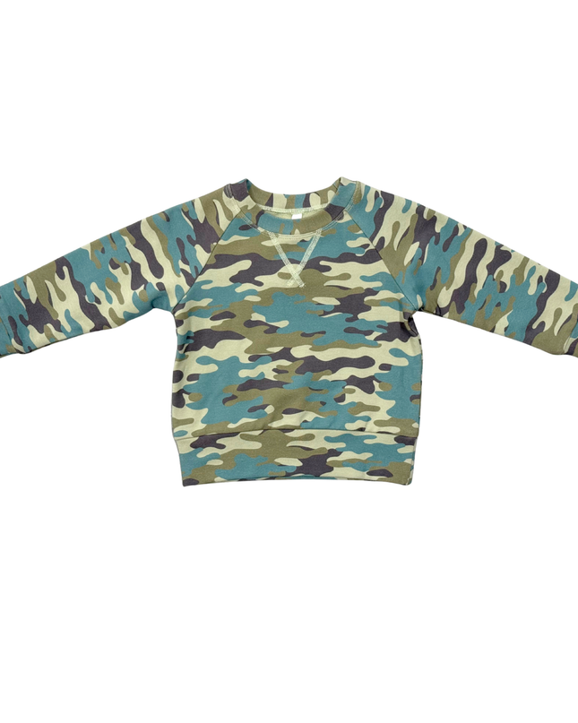 Camouflage-patterned sweatshirt