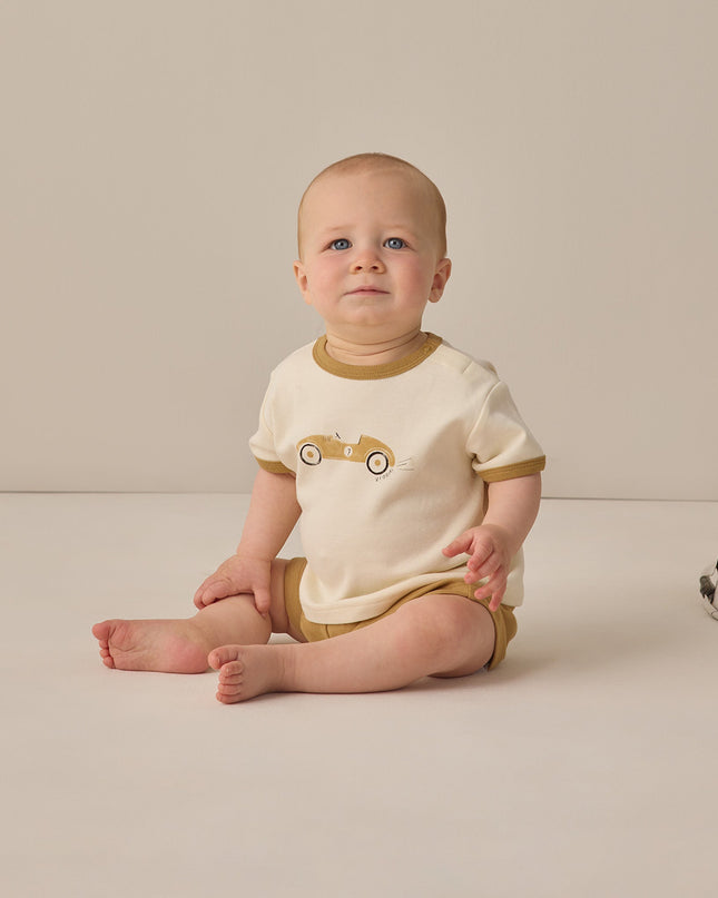 Baby wearing tee with car design