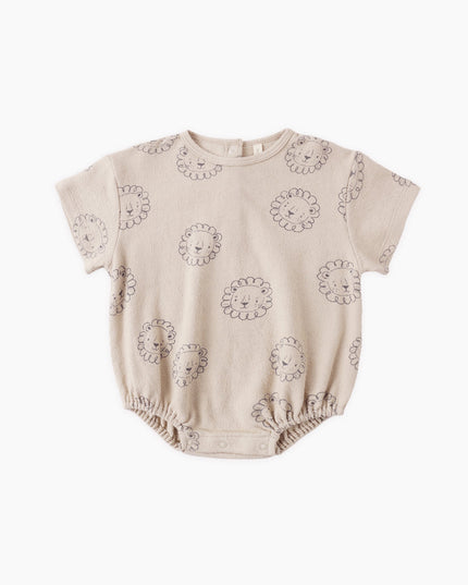 Beige baby romper with lion print