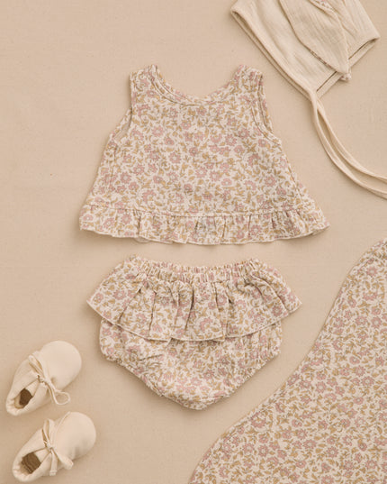 Floral baby outfit with top and bloomers