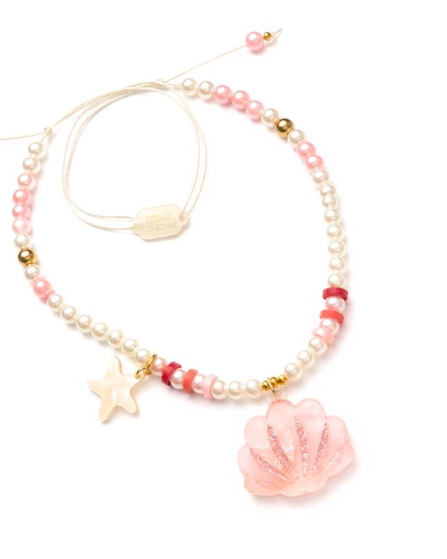 Beaded necklace with pink seashell